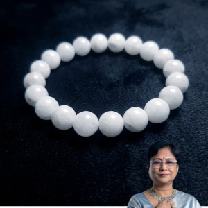 Moon stone Bracelet by Dr Jyoti joshi